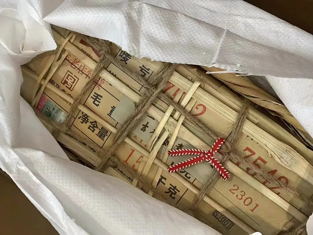 眉山大益普洱茶回收多少钱？影响回收价格的关键因素与市场行情解析